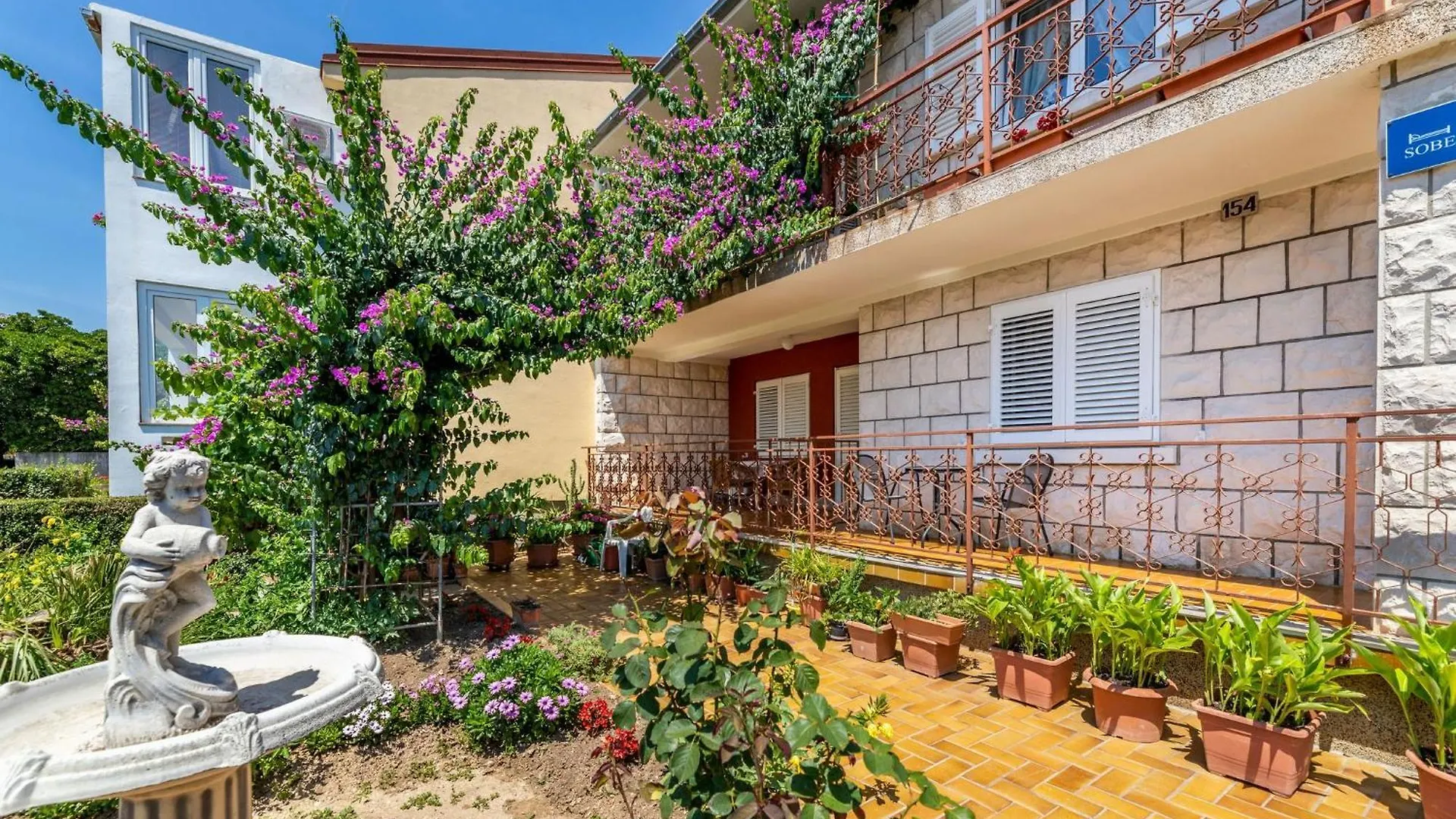 Rooms Sale Marija Baška Gasthuis